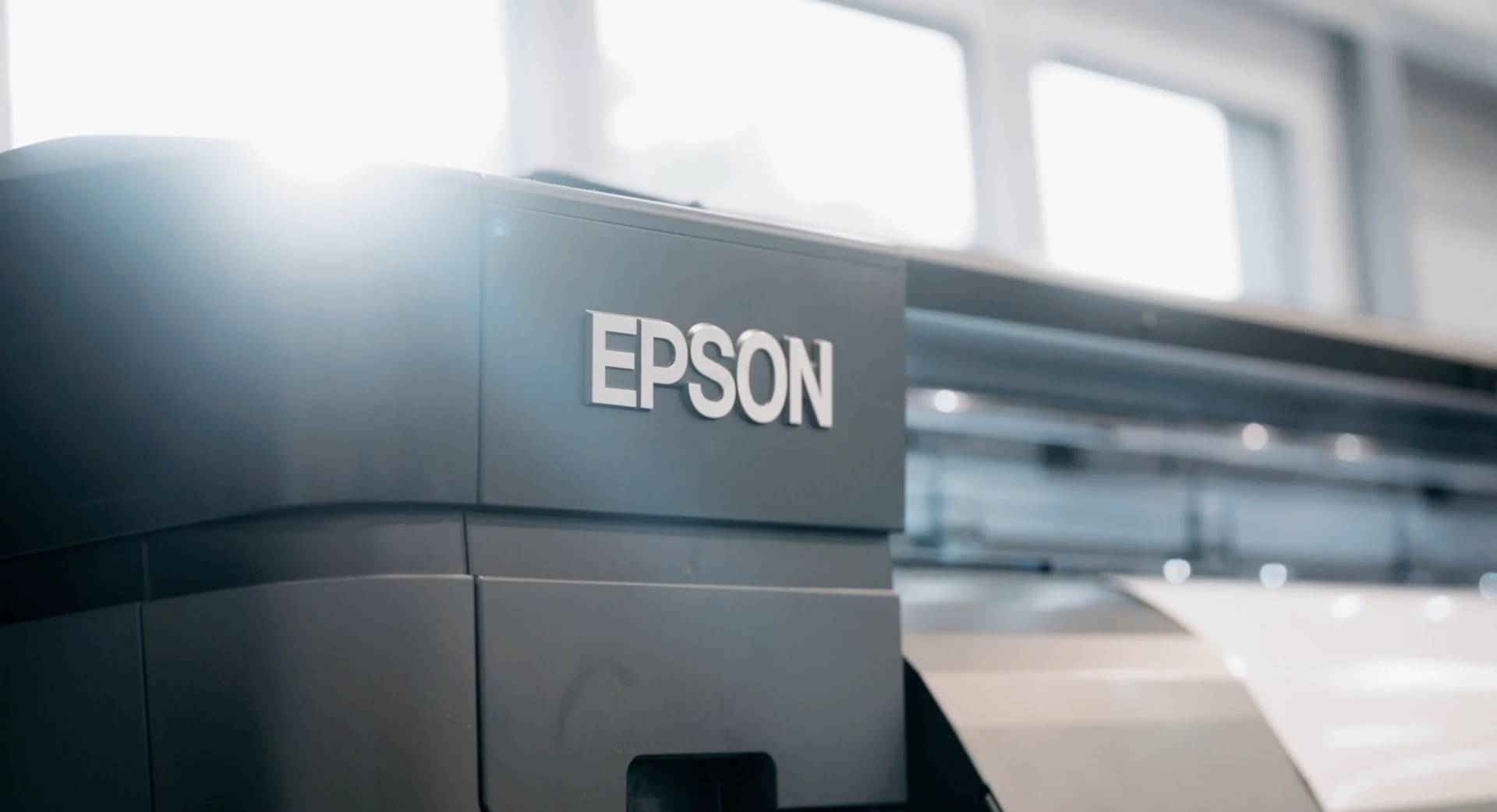 Detail des Epson-Großformatdruckers